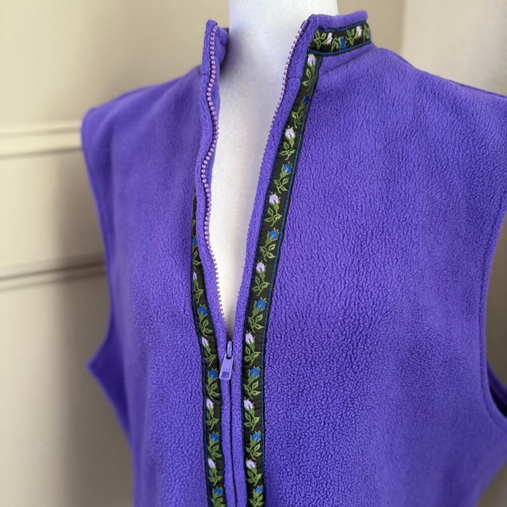 Simply Susan Purple Fleece Vest Ribbon Trim Zip Front Size L